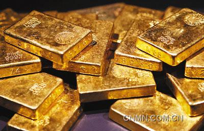 “黃金十年”全年升29.7%，黃金去年完成10連漲，高盛唱好金價可沖至1690美元。
