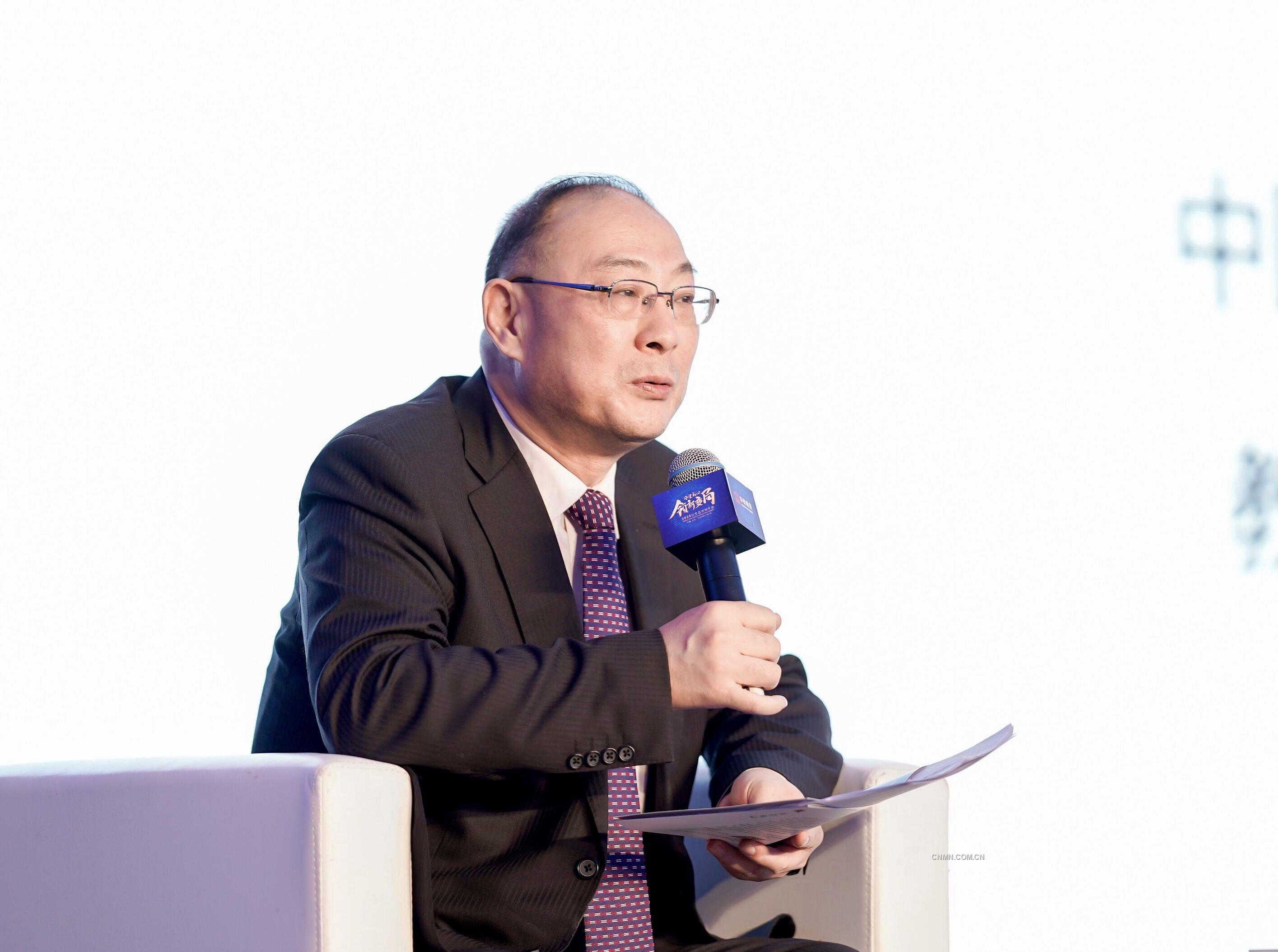 中國(guó)人民大學(xué)國(guó)際關(guān)系學(xué)院副院長(zhǎng)、中國(guó)人民大學(xué)中國(guó)對(duì)外戰(zhàn)略研究中心主任 金燦榮