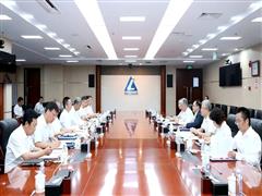 段向東與中國一重黨委書記、董事長呂智強(qiáng)會(huì)談